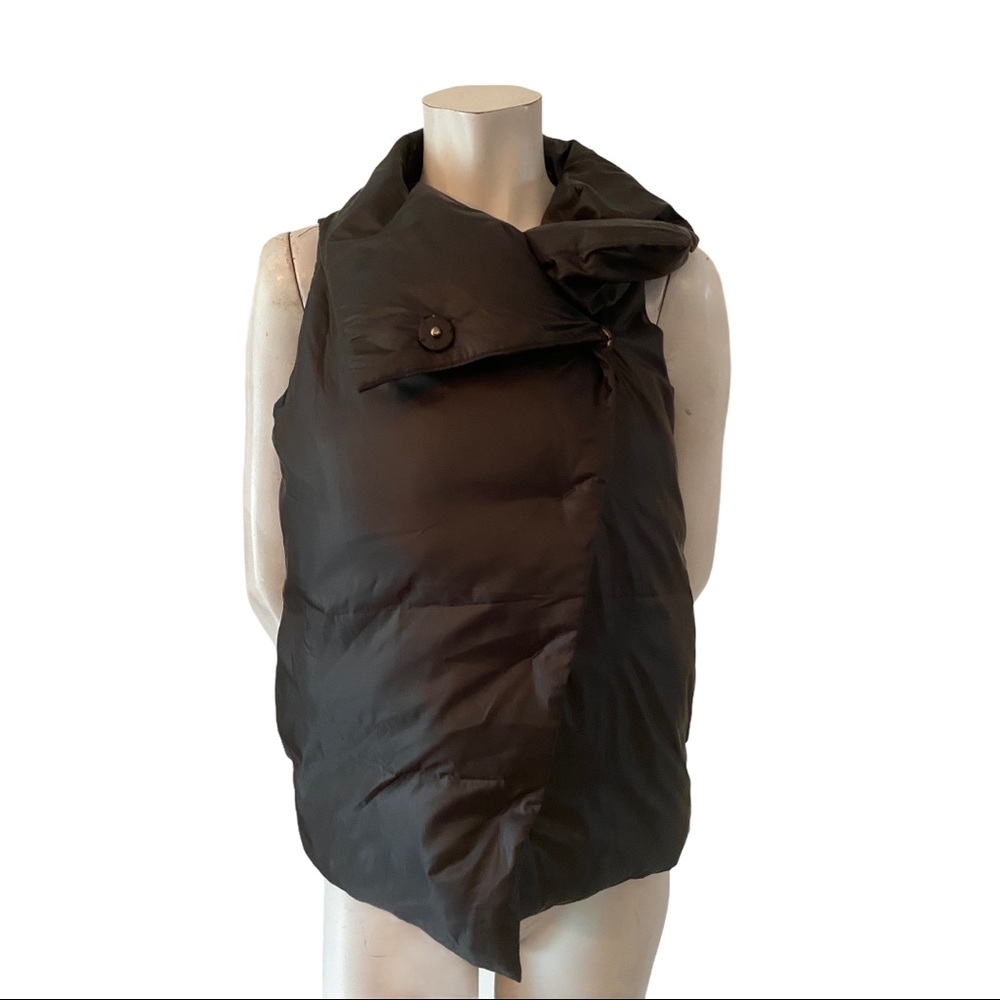 Esprit Black Down Filled Vest Size 4